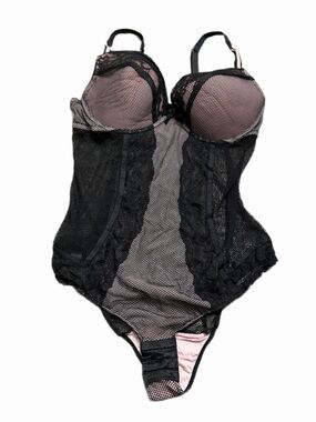 90s European Vintage Fishnet Lace Corset Bodysuit (Black/Pink) Size Medium